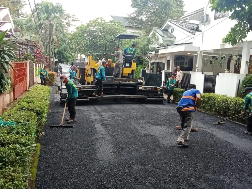 Asphalt Finisher untuk hampar aspal hotmix