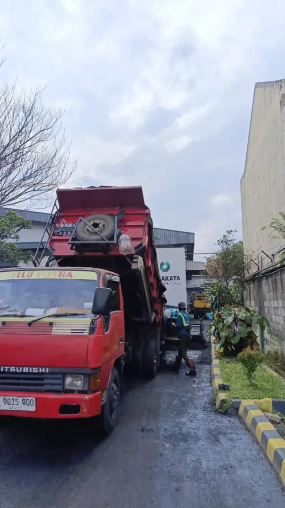 Jasa Aspal Jalan Cikarang AMP Hoki (3) Jasa Aspal Jalan Cikarang AMP Hoki