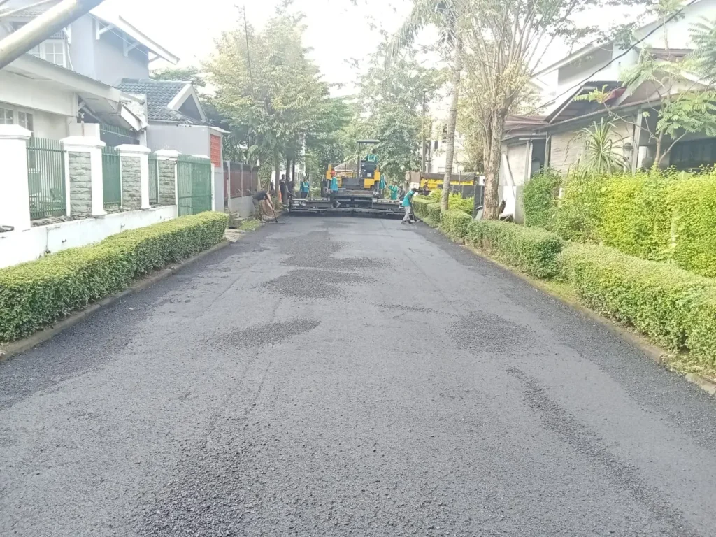Sewa Alat Aspal Cikarang AMP Hoki (2) pengaspalan jalan perumahan